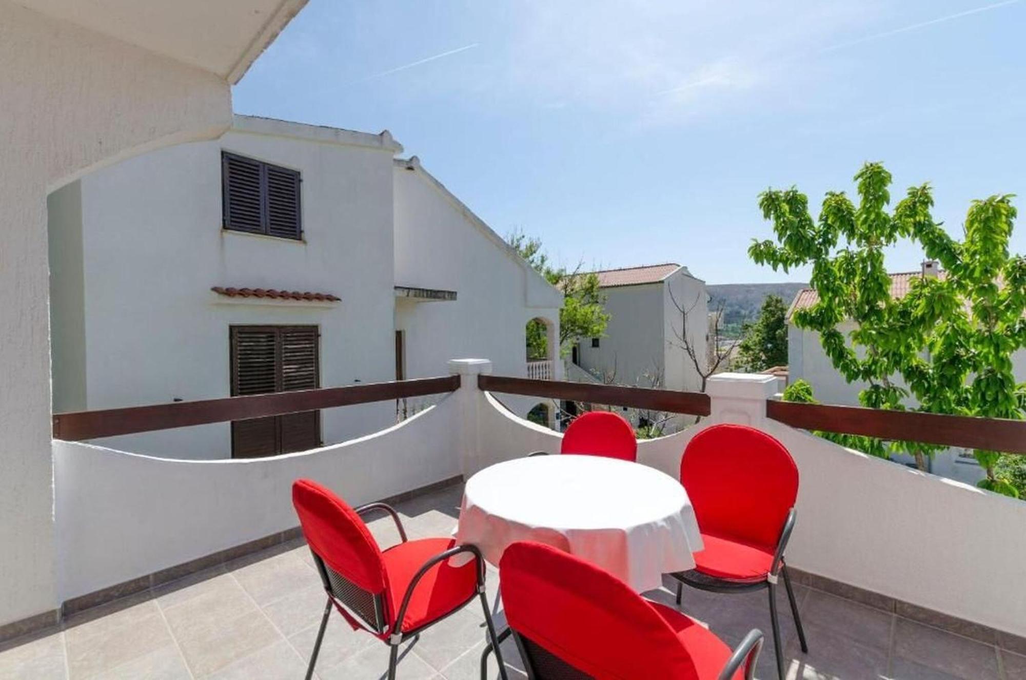Apartments Spavalo Pag Town Exterior foto